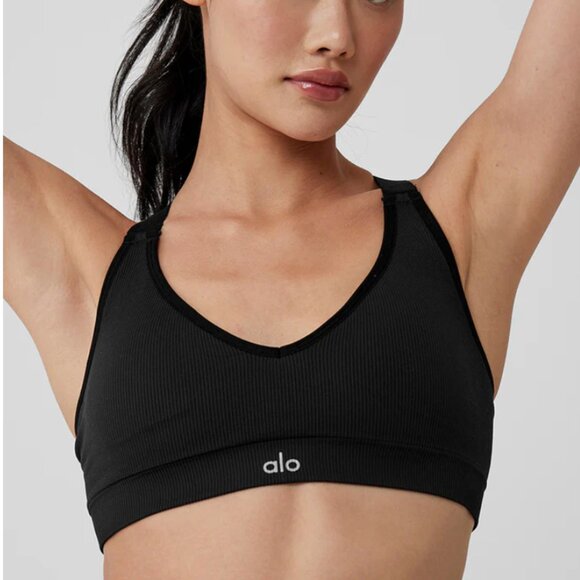 ALO Yoga Other - Alo Yoga Black Seamless Ribbed Favorite Bra - M